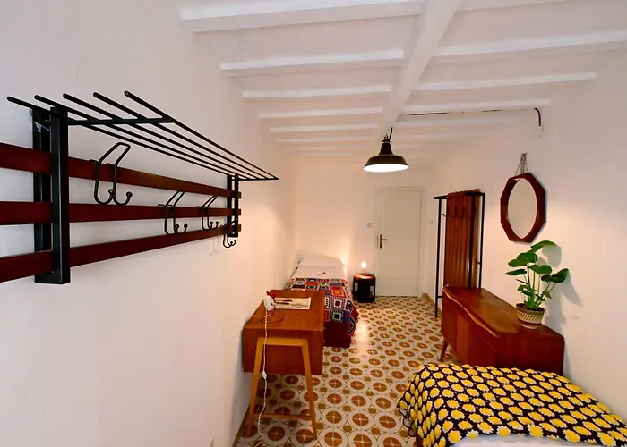 Little Italy بيت ضيافة *